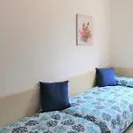 דירה Modern Flat On The Shores Of ביביונה