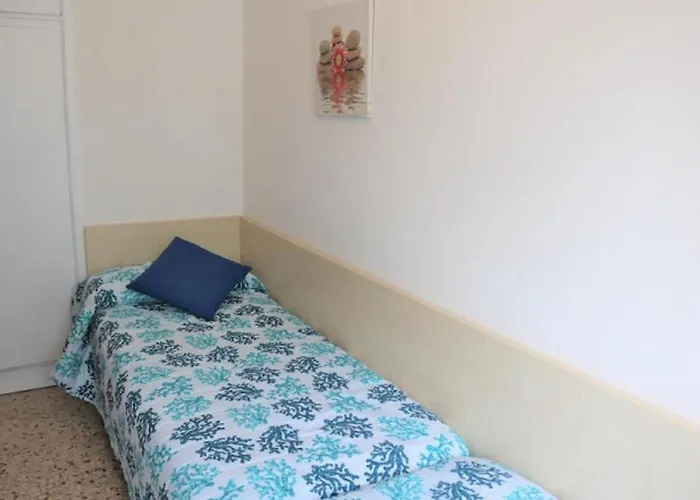 Modern Flat On The Shores Of * 比比翁