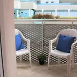Modern Flat On The Shores Of Апартаменти