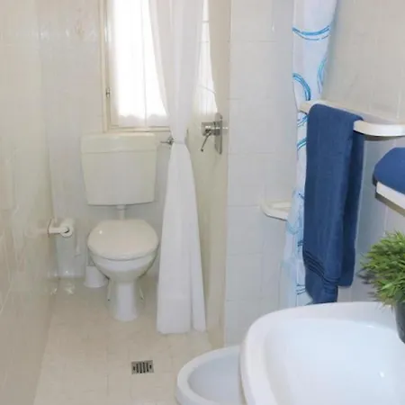 Modern Flat On The Shores Of Appartement *