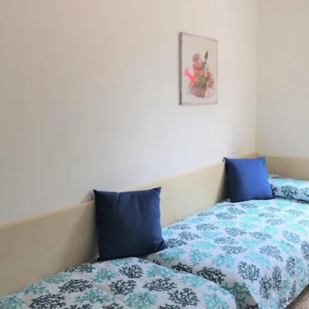 아파트 Modern Flat On The Shores Of 비비오네