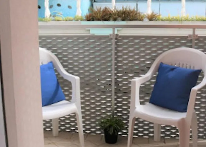 Modern Flat On The Shores Of 아파트